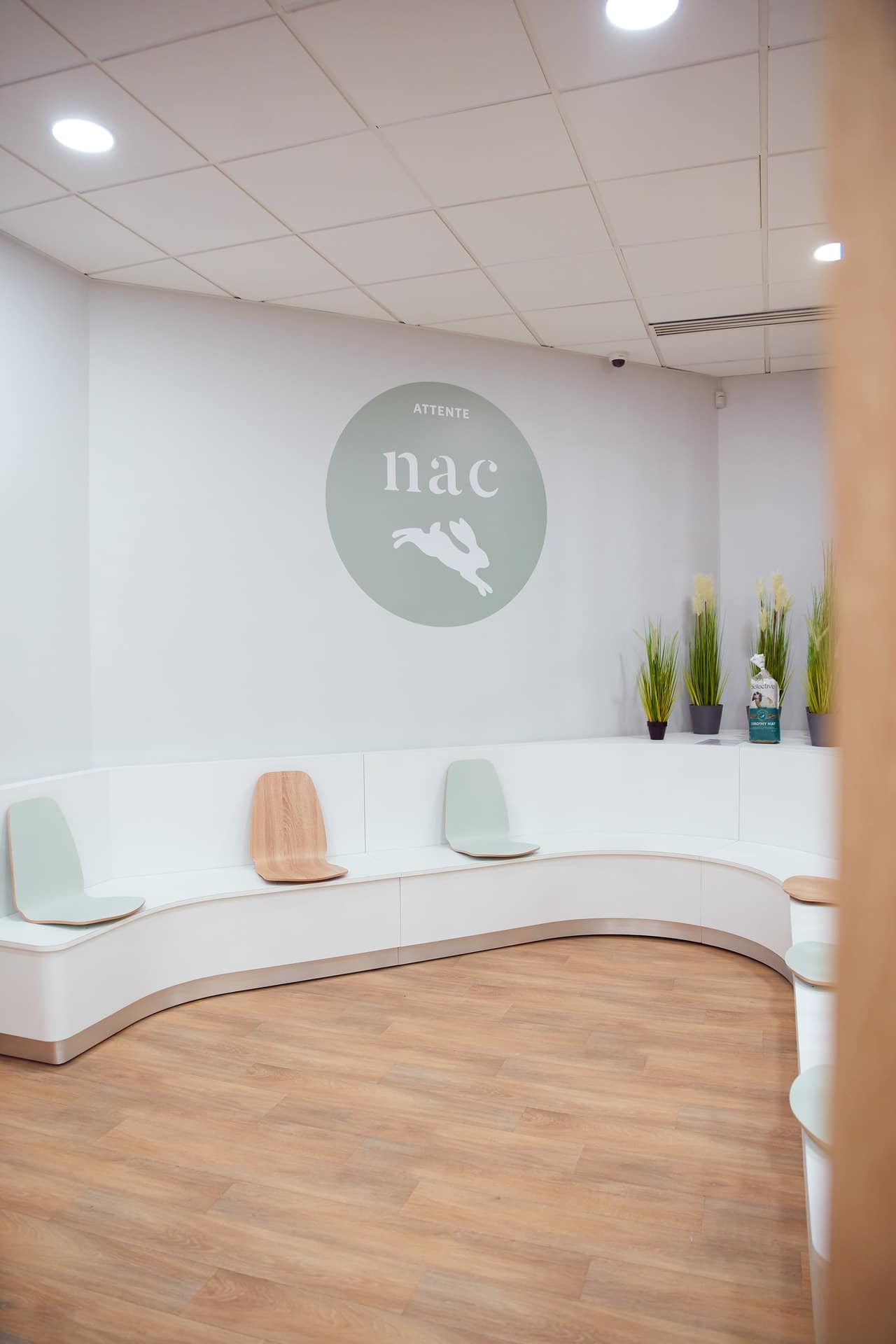 NAC salle attente clinique val europe - NAC